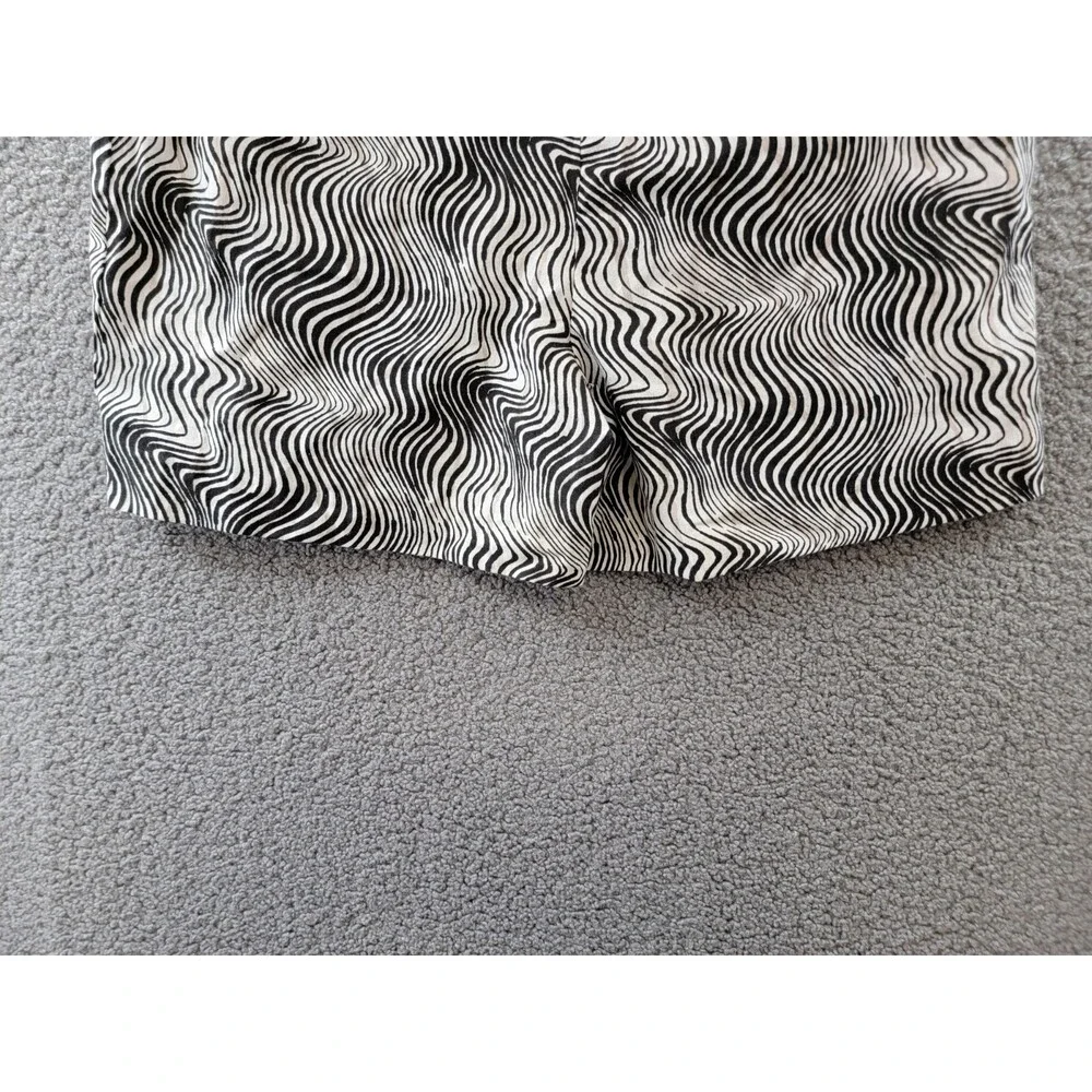 Barbour Romy Linen Blend Shorts Women's 12 Monochrome Zip Fly Hook & Bar Closure
